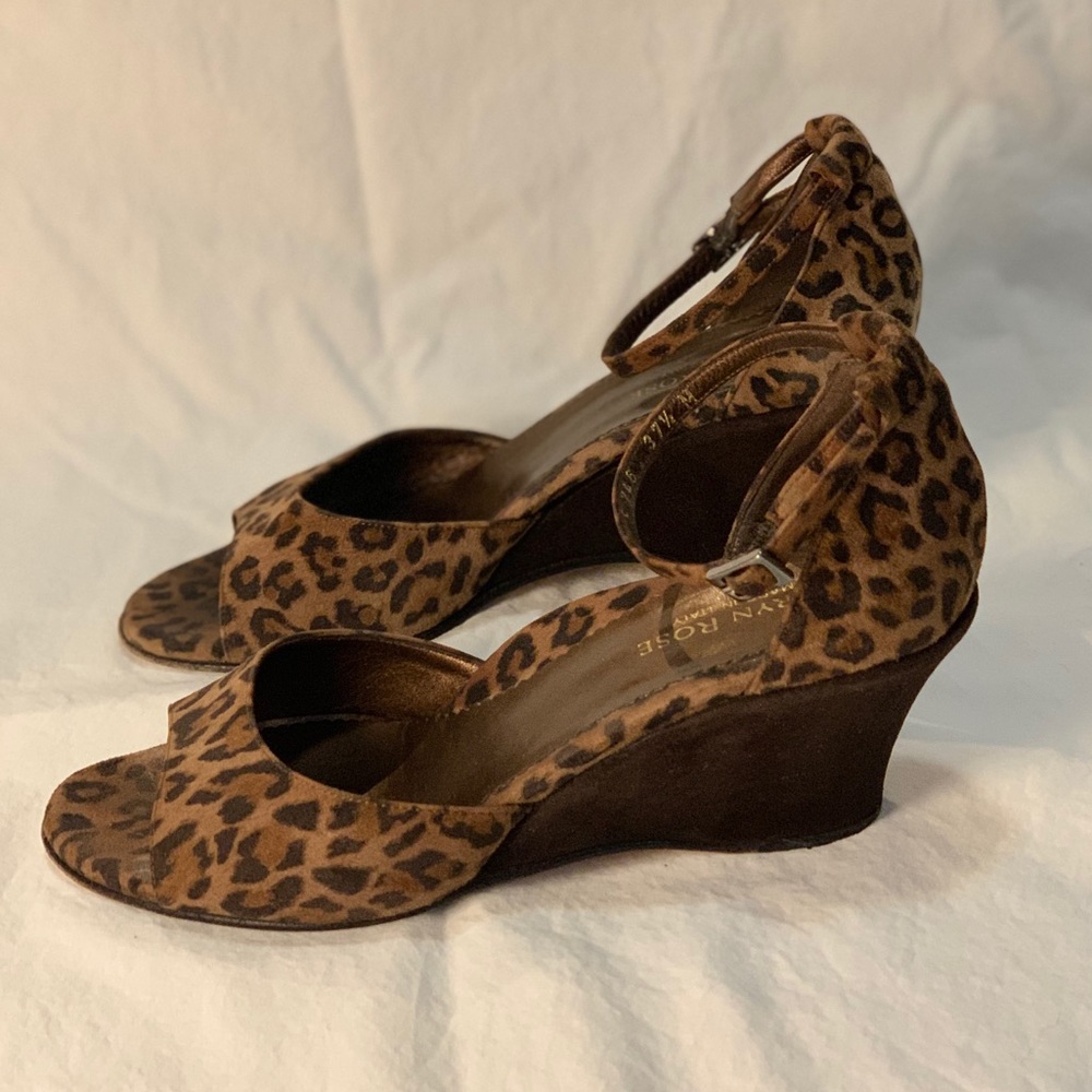 Taryn Rose Leopard Print Wedges